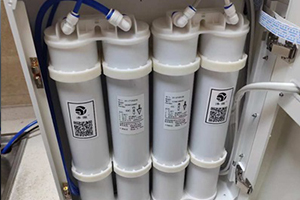 水处理设备纯化柱的用途及更换时间?