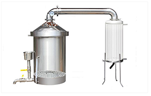 纯水机与蒸馏水机比较哪个好？